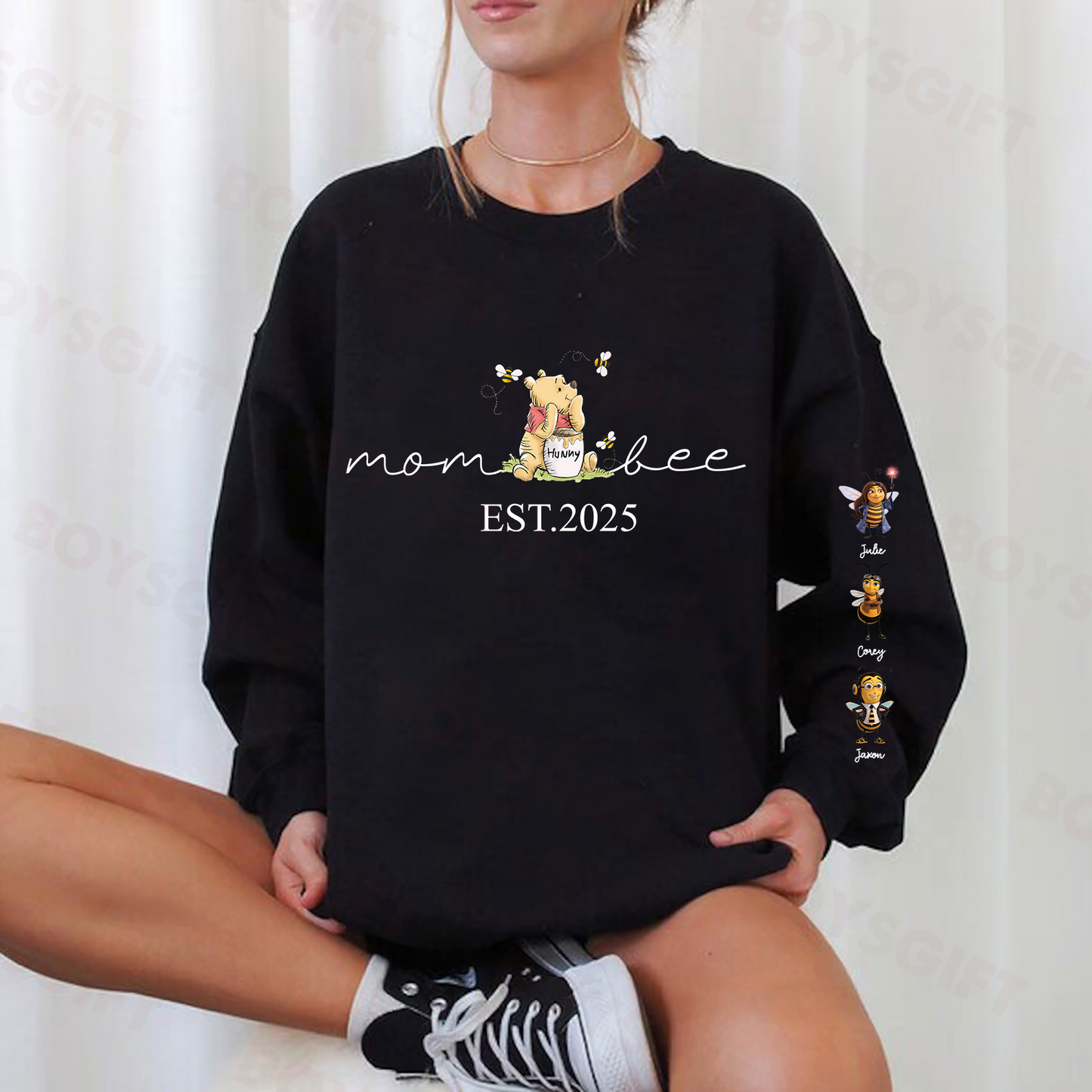 50% OFF🎉Custom Mama Bee Sweatshirt, Mama Est with Kid Name on Sleeve Sweatshirt